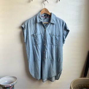 Jones New York Signature Sz M Lightweight Denim Top
